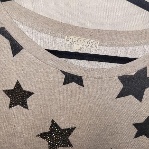 Forever 21 sweater - Picture 2 of 7